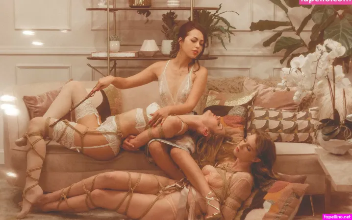 Dominatrixiris 1 OnlyFans Thumbnail #1aE9xEJ0WF