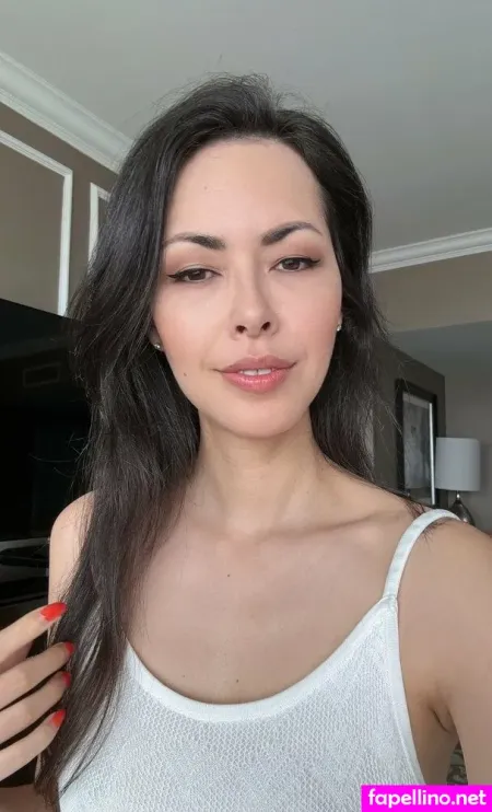 Dominatrixiris 1 OnlyFans Thumbnail #43LZYLKWKJ