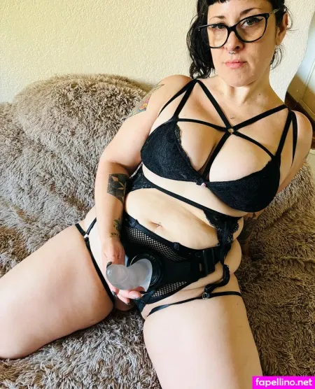 Dominatrixmagali OnlyFans Thumbnail #4tPDC25O8S