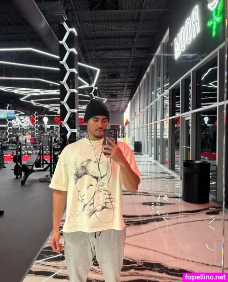 Dominicanpapi4 OnlyFans Thumbnail #VWKBq7gx4b