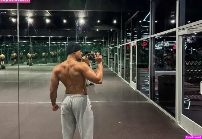 Dominicanpapi4 OnlyFans Thumbnail #YXG1S7zffZ