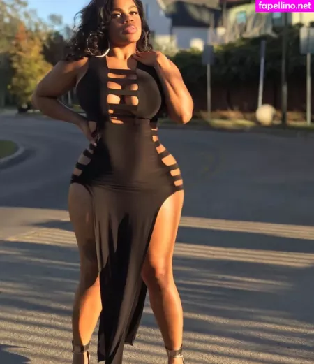 Dominique Chinn OnlyFans Thumbnail #ffnspBEDr3