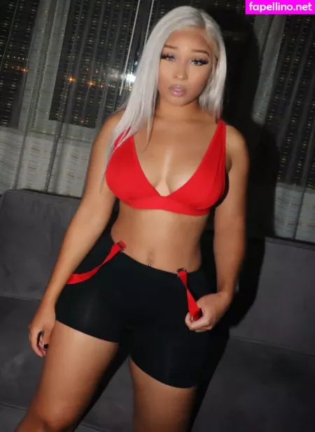 Dominique Danielle OnlyFans Thumbnail #OPdD5m9Vj5
