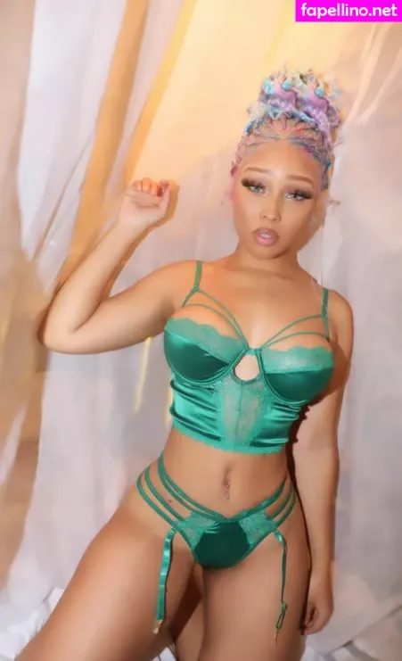 Dominique Danielle OnlyFans Thumbnail #ndCyP1pze0