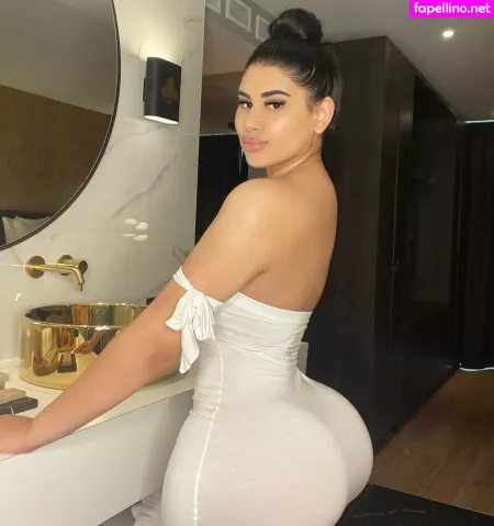 Dominique Jane OnlyFans Thumbnail #qixAnQ7pDa
