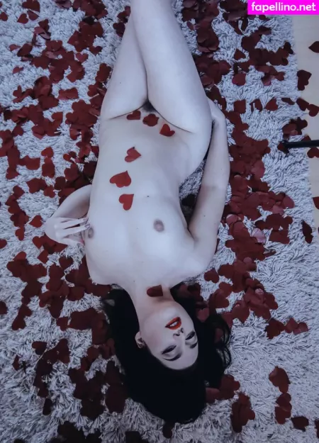 Dominofaye OnlyFans Thumbnail #Y4U8FwFvyS