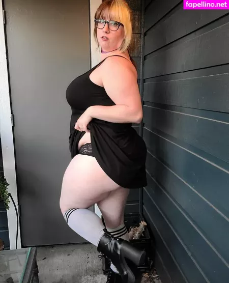 Dominosweets OnlyFans Thumbnail #1BXTOpSnLm