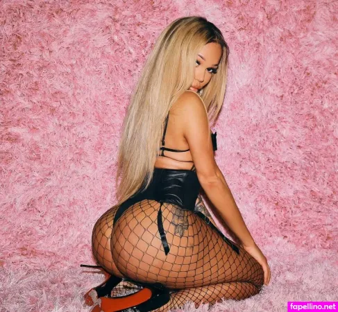 Dominyka Rae OnlyFans Thumbnail #FgG6qjwR5E