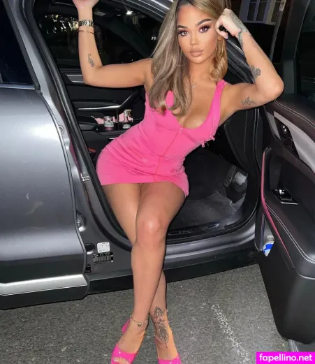 Dominyka Rae OnlyFans Thumbnail #gId1ck86px