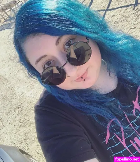 Domisbomb OnlyFans Thumbnail #yxSshWZzKz