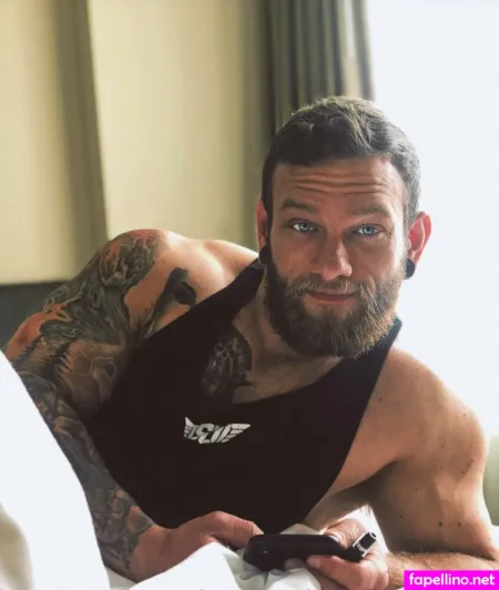 Dommequeenlunalurefree OnlyFans Thumbnail #3HuOMIPX0U