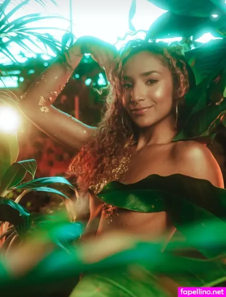 Dommequeenlunalurefree OnlyFans Thumbnail #tQ3UbwiUiU