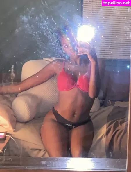 Dommevaay OnlyFans Thumbnail #5XO43ippE7