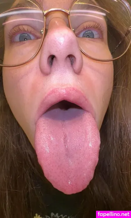 Dommylipsvip OnlyFans Thumbnail #WoVj5Ma65M