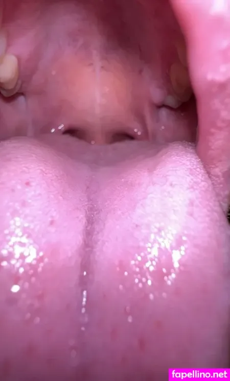 Dommylipsvip OnlyFans Thumbnail #iUz9RkX5IA