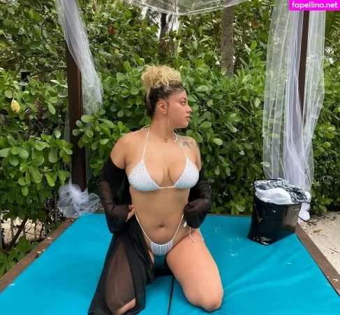 Domovelez OnlyFans Thumbnail #17CGNhVYWY