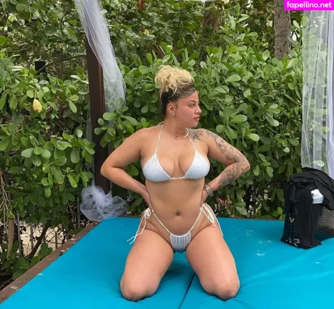 Domovelez OnlyFans Thumbnail #Ora5jRaX89