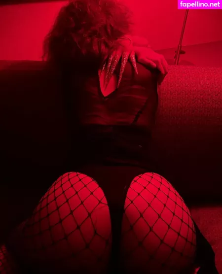 Donatella Dahlia OnlyFans Thumbnail #DagLh1iHJ3