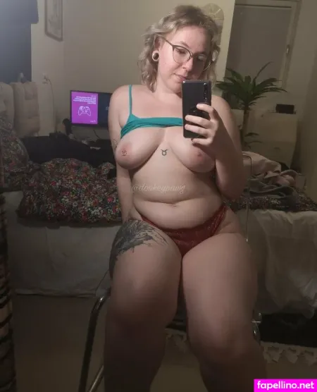 Donkeypawgfree OnlyFans Thumbnail #kXxfwCOsCy