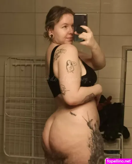 Donkeypawgfree OnlyFans Thumbnail #zmrwkt8wSd