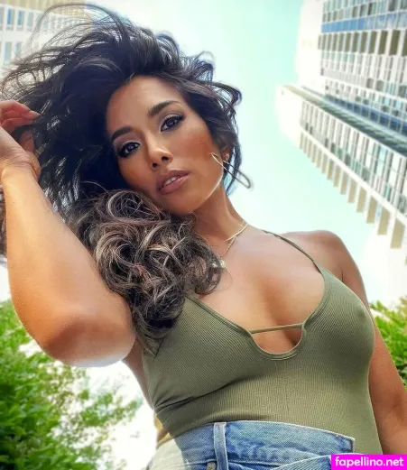 Donna Benedicto OnlyFans Thumbnail #GhaQdpKQlp