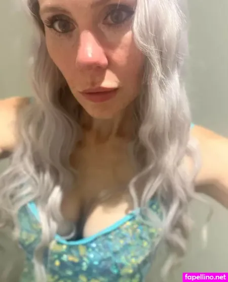 Donna Shepherd OnlyFans Thumbnail #BAxUtMcU0Z