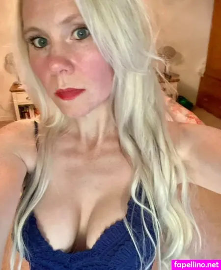 Donna Shepherd OnlyFans Thumbnail #BDrLChPnZu