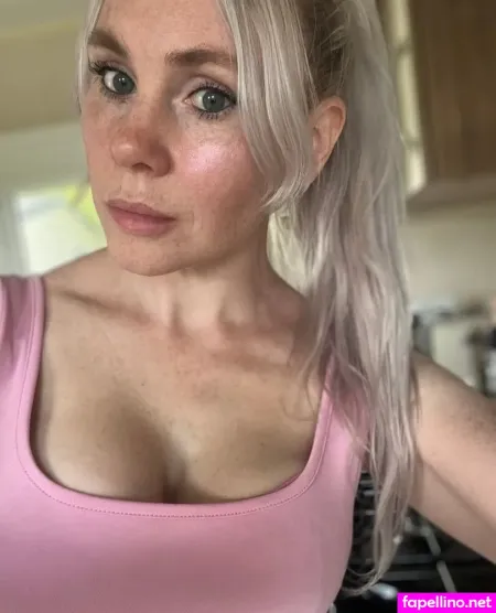 Donna Shepherd OnlyFans Thumbnail #XRiBzPlnW7