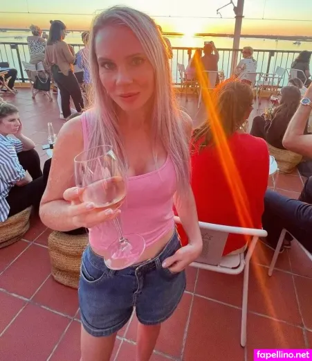 Donna Shepherd OnlyFans Thumbnail #h1b8nWyXTB