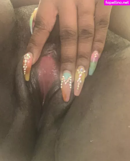 Donnastarr OnlyFans Thumbnail #3kHI1mlRNo