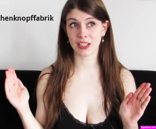 Dont Trust The Rabbit OnlyFans Thumbnail #rAL7jJsTfR