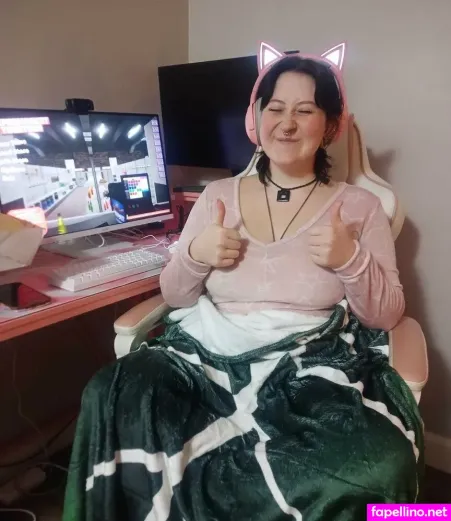 Dontbeclaire777 OnlyFans Thumbnail #od9YqHAxKg