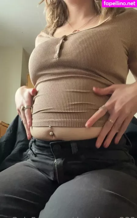 Donutlover233 OnlyFans Thumbnail #QmcdAS9zCH