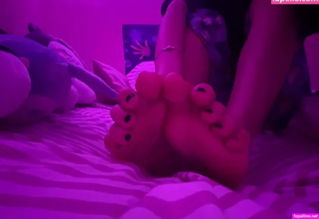 Doomerbunny OnlyFans Thumbnail #JF6akZh4Dj