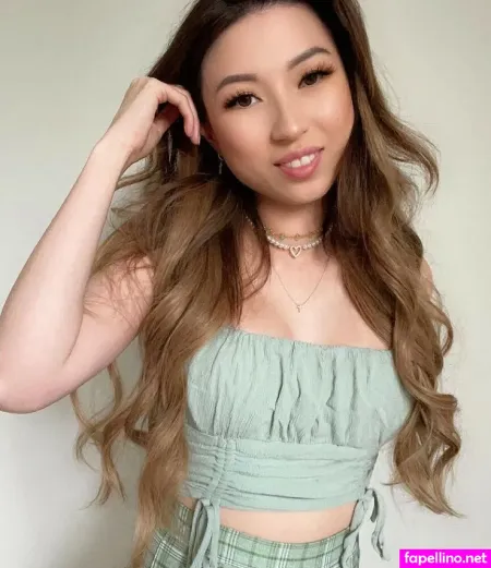 Doomsdaygal Main Profile Photo