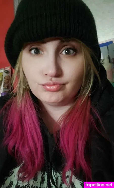 Dopecat OnlyFans Thumbnail #AVSI2Rzz0t