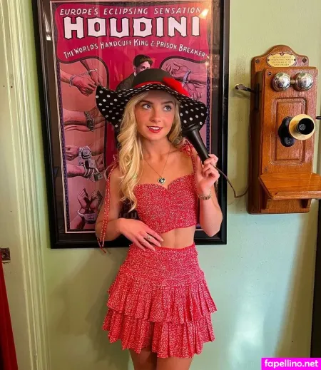 Dora Dolphin OnlyFans Thumbnail #2NW4w59AMR