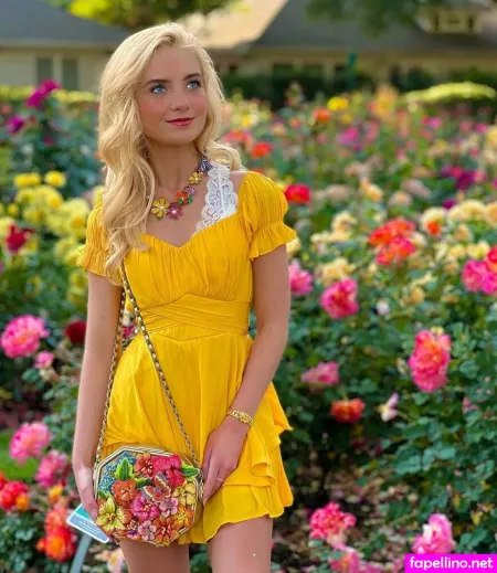 Dora Dolphin OnlyFans Thumbnail #BiXMkyYRu2