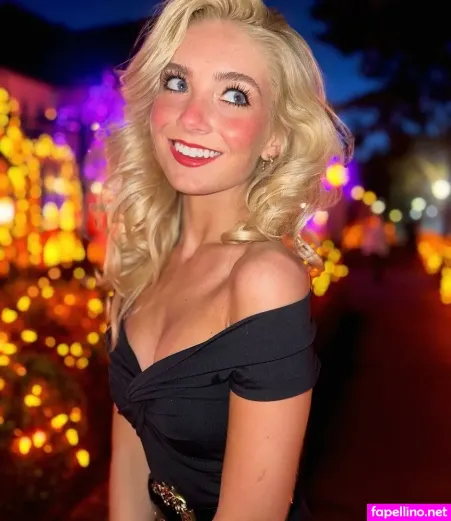 Dora Dolphin OnlyFans Thumbnail #LPNn521q7K