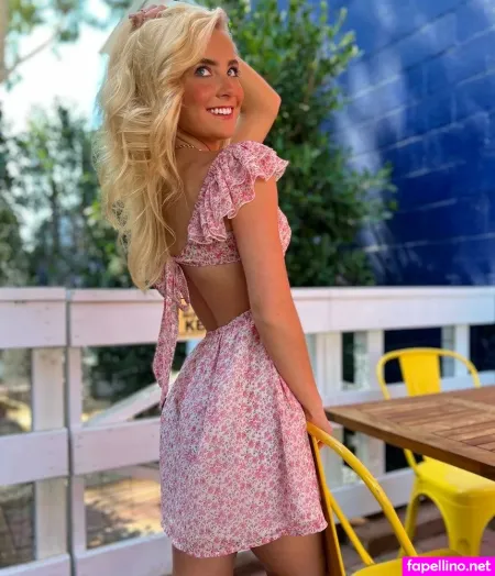 Dora Dolphin OnlyFans Thumbnail #iaA0YVqYBZ