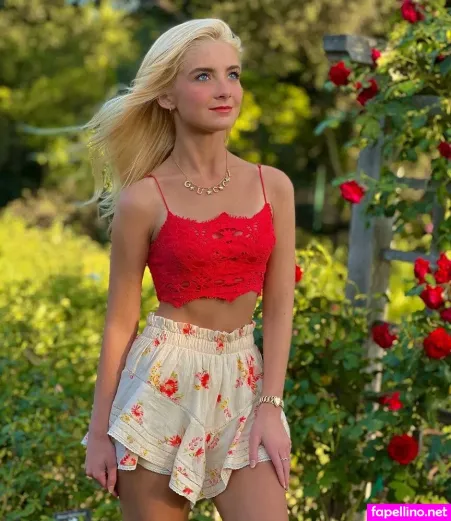 Dora Dolphin OnlyFans Thumbnail #l8ruO2BcvE