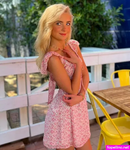 Dora Dolphin OnlyFans Thumbnail #qlPQpBzkwK