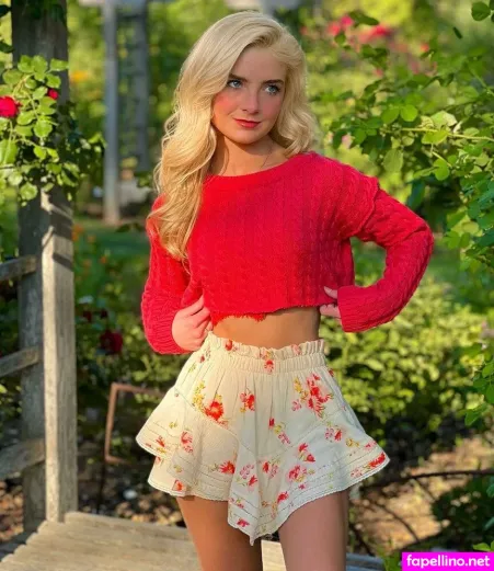 Dora Dolphin OnlyFans Thumbnail #rKCWI6XSsr