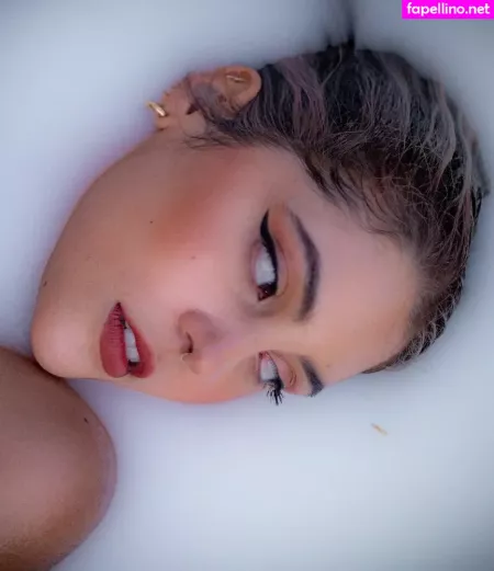 Dora Figueiredo OnlyFans Thumbnail #6MSX9liGNY