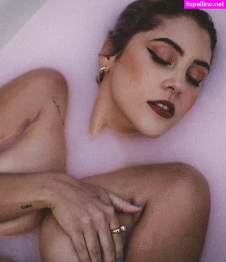 Dora Figueiredo OnlyFans Thumbnail #LWI6rnqgWG