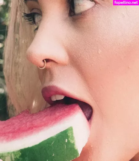 Dora Figueiredo OnlyFans Thumbnail #LWYuaxXzl0