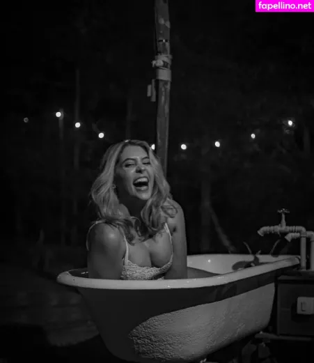 Dora Figueiredo OnlyFans Thumbnail #lPfJZ7AMdE