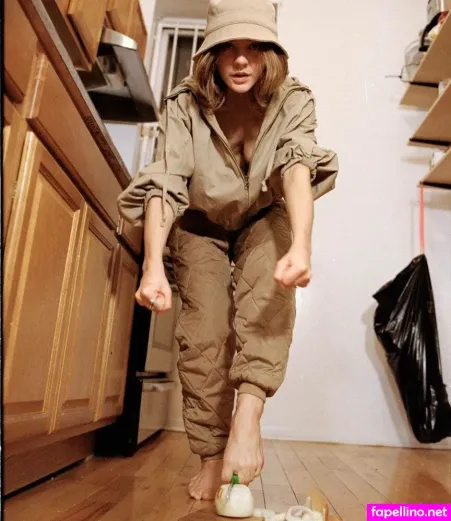 Dora Jar OnlyFans Thumbnail #iZ7V9Kba2L