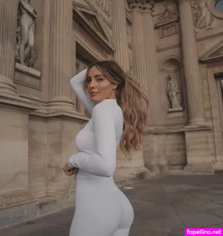 Doreen Petrova OnlyFans Thumbnail #nbMqeXrHT7