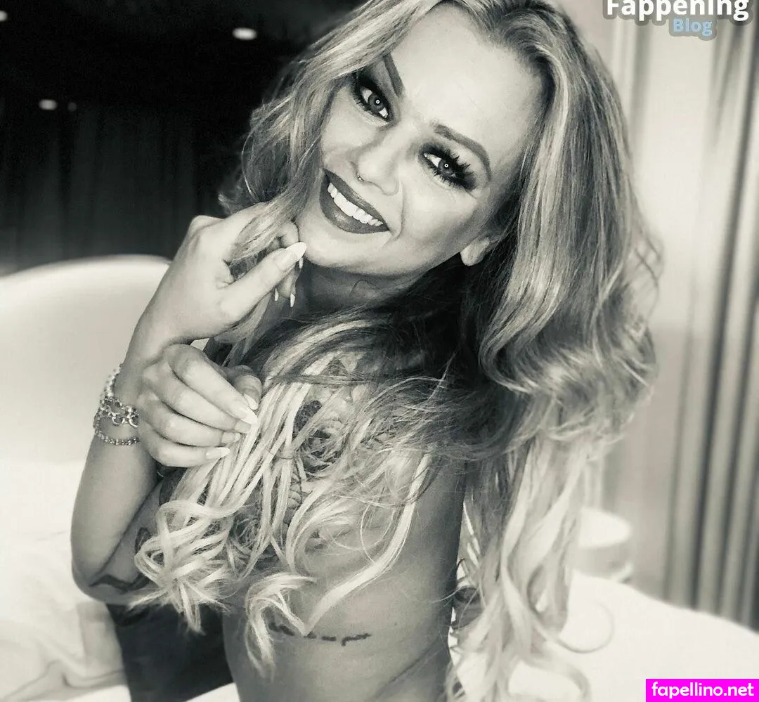 doreensteinert, reenofficialmusic Nude Leaked OnlyFans Photo #1pZE7V3TQf